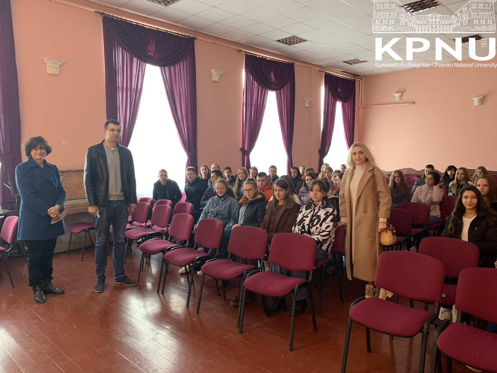 Профорієнтаційна зустріч з учнями Чемеровеччини Профорієнтаційна зустріч з учнями Чемеровеччини