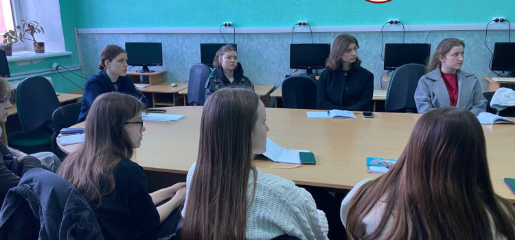 Гостьова лекція випускниці Університету Огієнка Світлани Шамрай для здобувачів вищої освіти