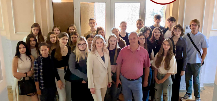 Минуле, яке формує сьогодення: першокурсники відвідали музей університету